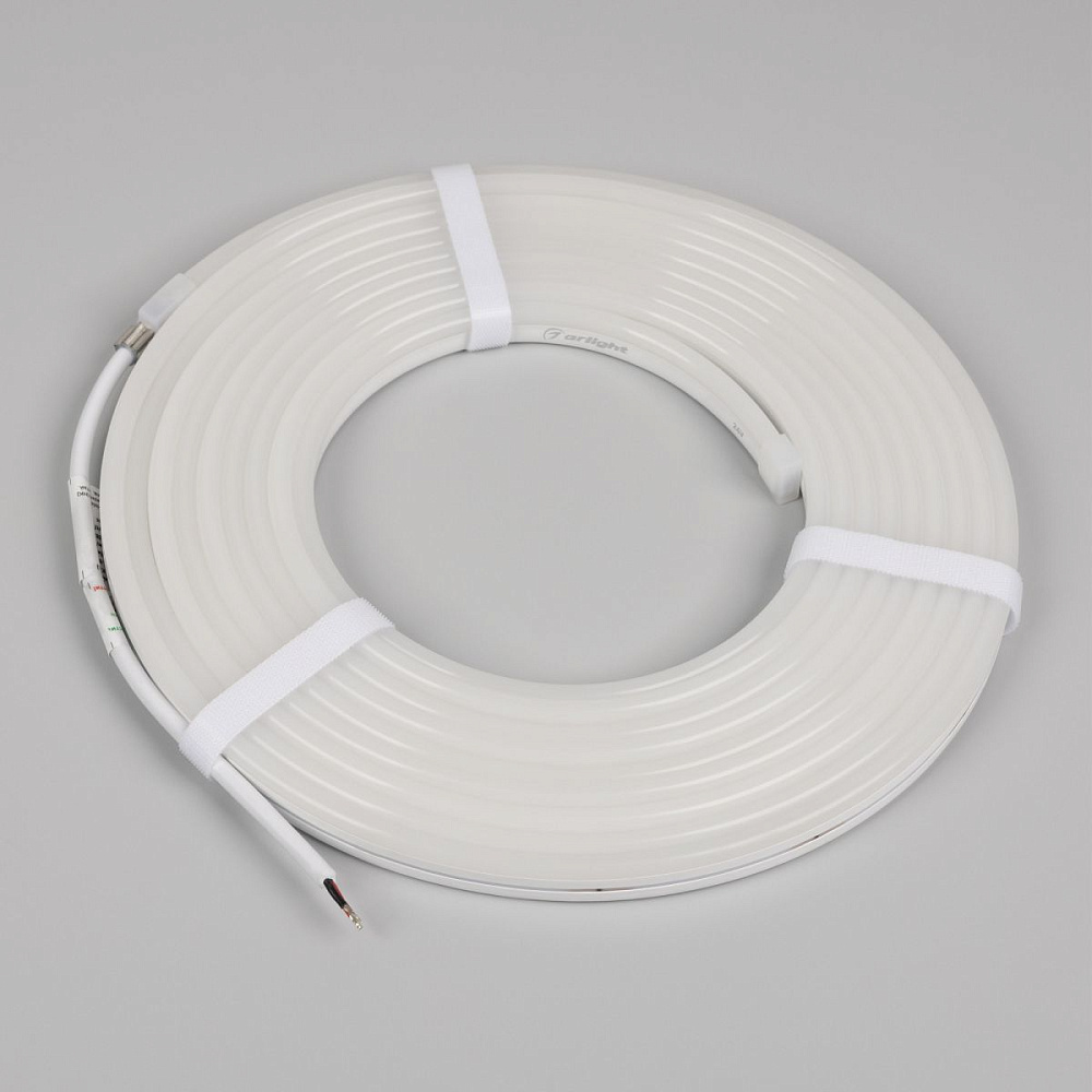 Светодиодная лента герметичная Arlight HALO-SIDE-A168-6x13mm 24V Yellow (10 W/m, IP67, 2835, 5m) (Силикон) 063634